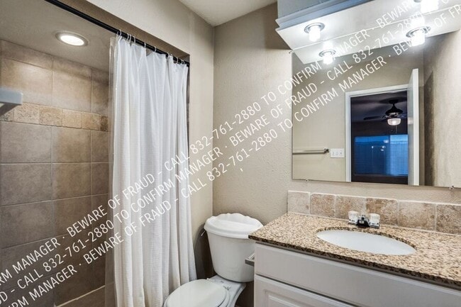 Building Photo - 3121 Fieldview Dr