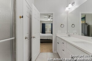 Building Photo - 12412 Big Valley Creek