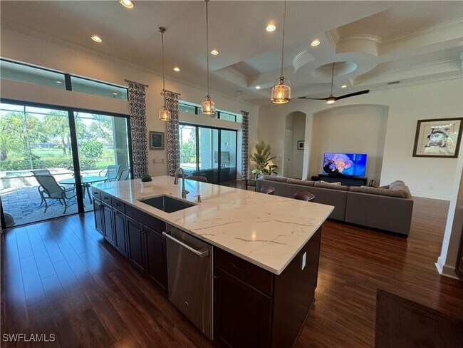 Building Photo - 9262 Rialto Ln