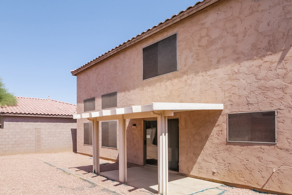 Building Photo - 2581 E Bellerive Dr