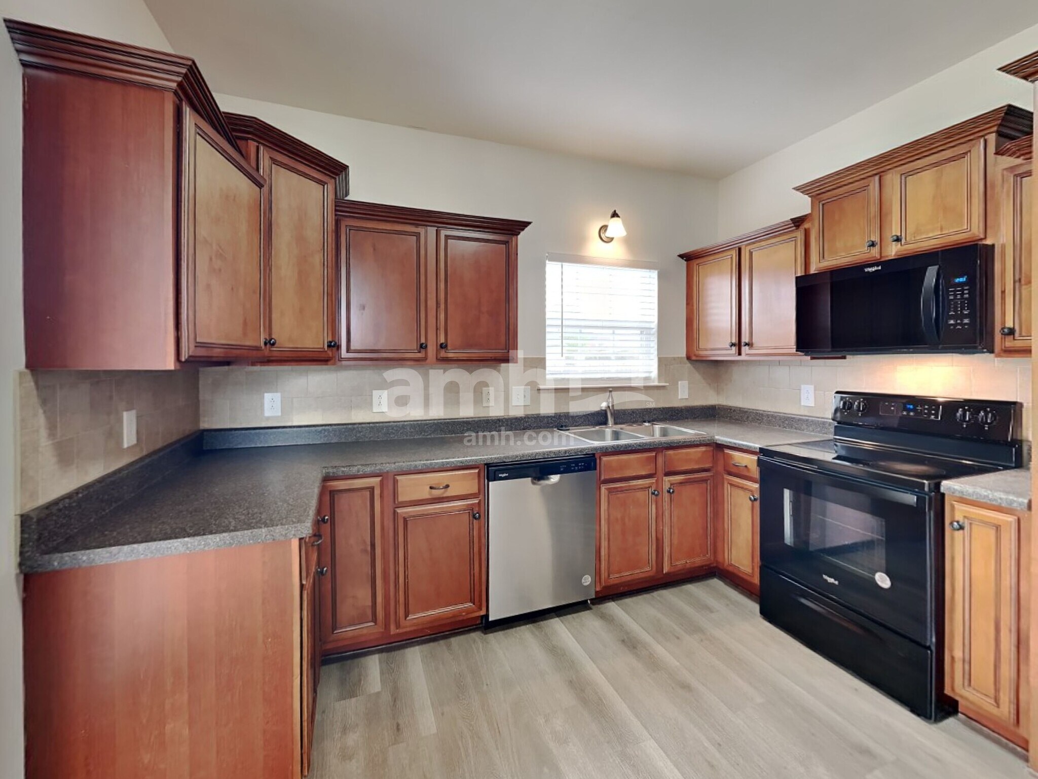 Building Photo - 3013 Community Cir