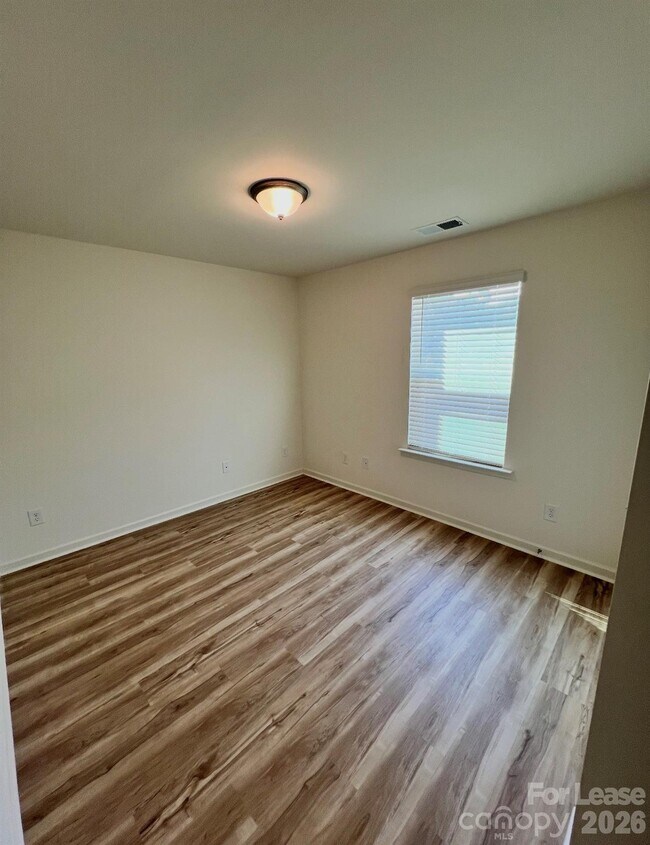 Building Photo - 12185 Riceland Way