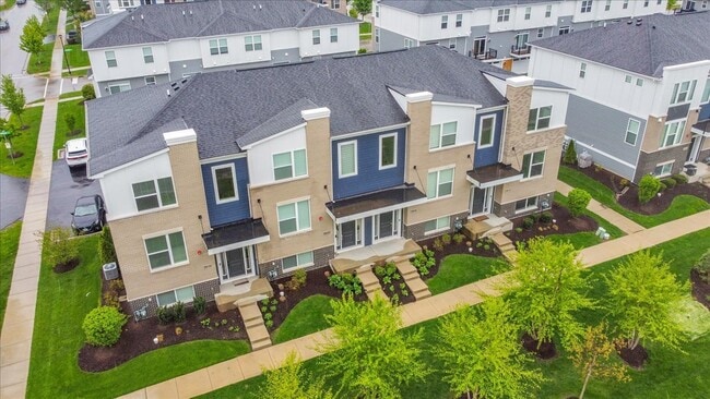 Building Photo - 29W710 Cambridge Ct