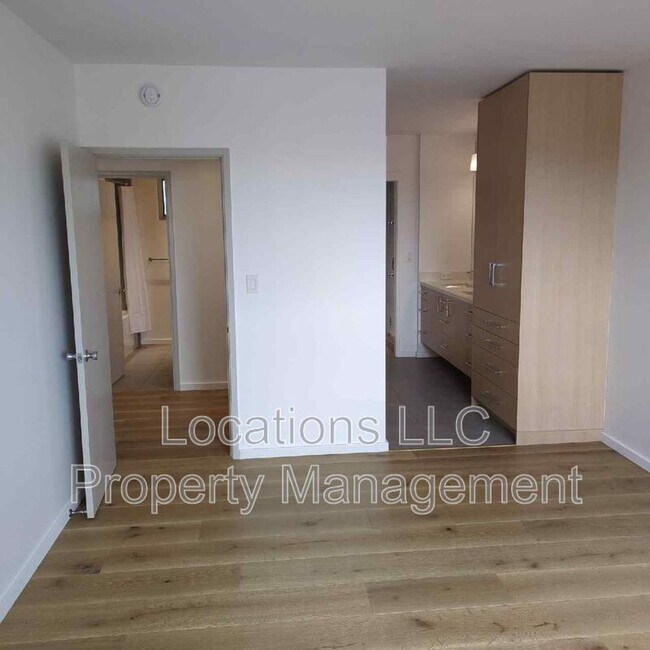 Building Photo - 999 Wilder Ave