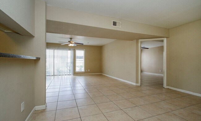 Building Photo - For Lease and Accepting Housing Vouchers | 3 Bed, 2 Bath | 1,237 Sq Ft |  Hearthwood II Community |