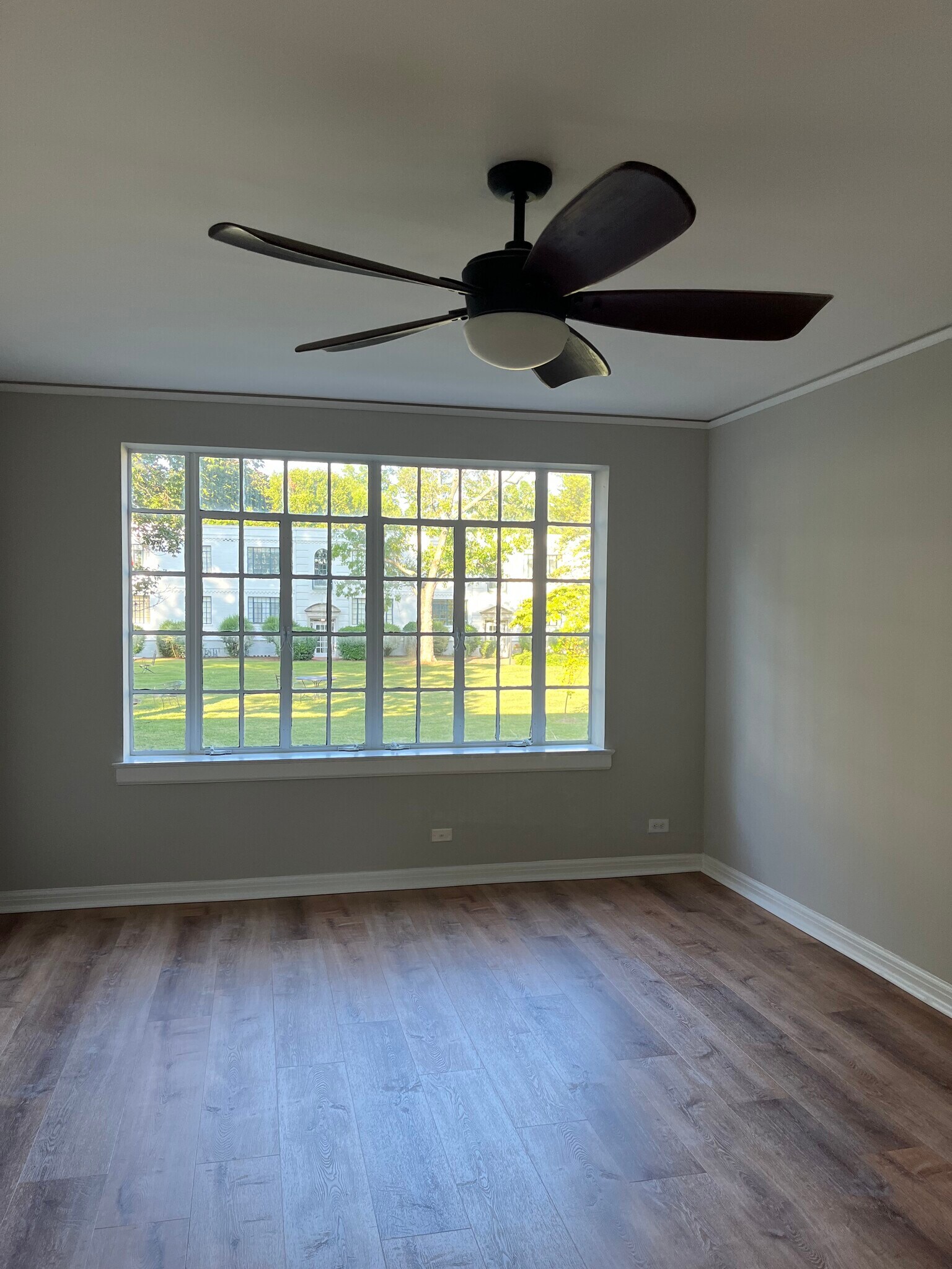 Building Photo - 1700 N Elm St