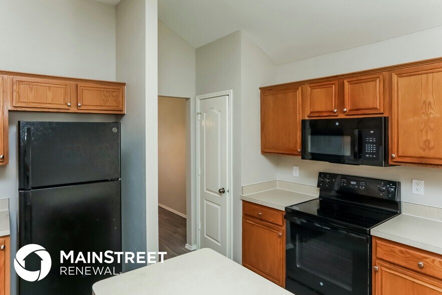 Building Photo - 1146 Weaver St