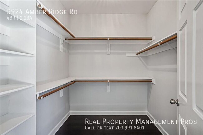 Building Photo - 5924 Amber Ridge Rd