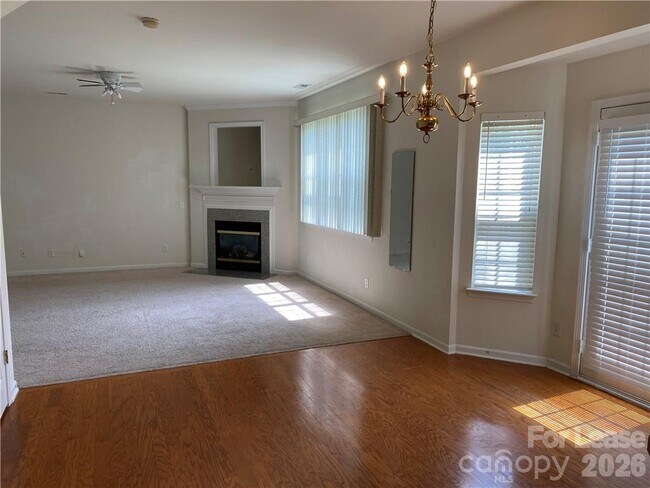 Building Photo - 17332 Newlands Corner Ln