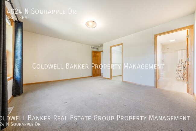 Building Photo - 4824 Sourapple Dr