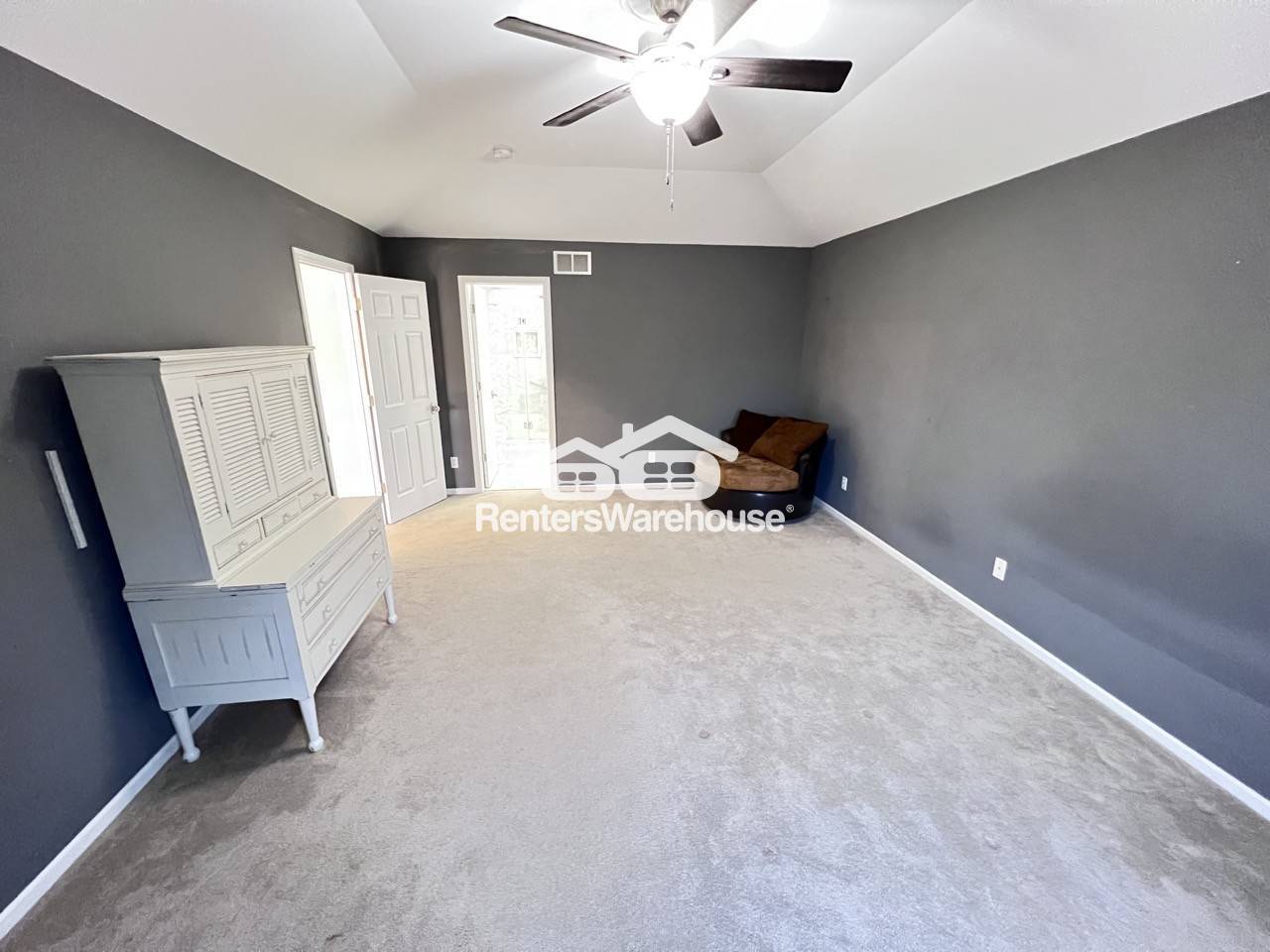 Building Photo - 10171 Bridgewater Ct