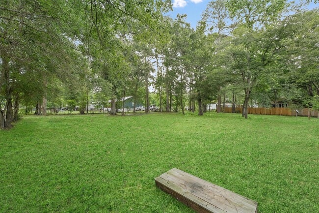 Building Photo - 18009 Split Oak Cir