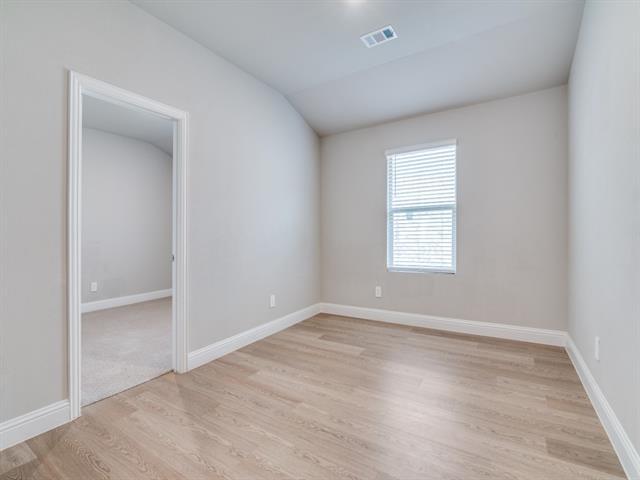 Building Photo - 2287 Clf Spgs Dr
