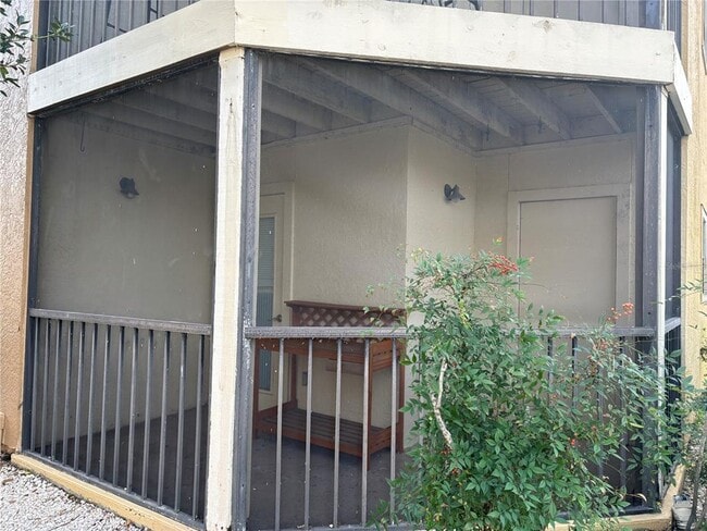 Building Photo - 11901 4th St N