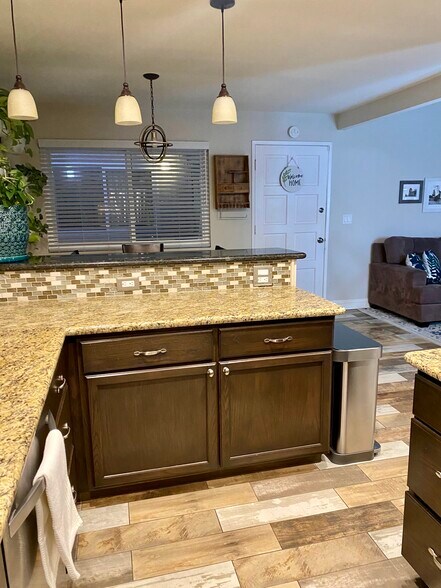 Building Photo - 37 Dearborn Pl