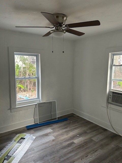 Building Photo - 117 N 24th Ave