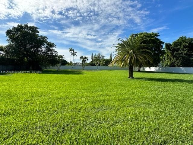 Building Photo - 9540 SW 68th St