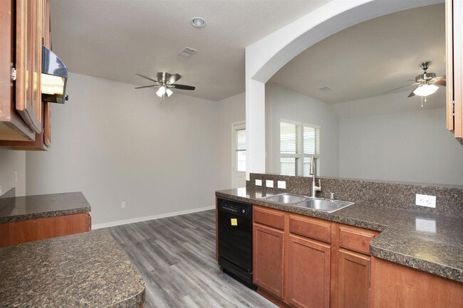 Building Photo - 384 Decoster Blvd