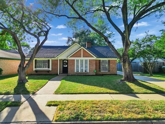 Building Photo - 1134 Western Springs Dr