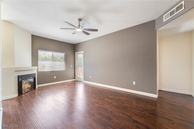 Building Photo - 1050 E Cactus Ave