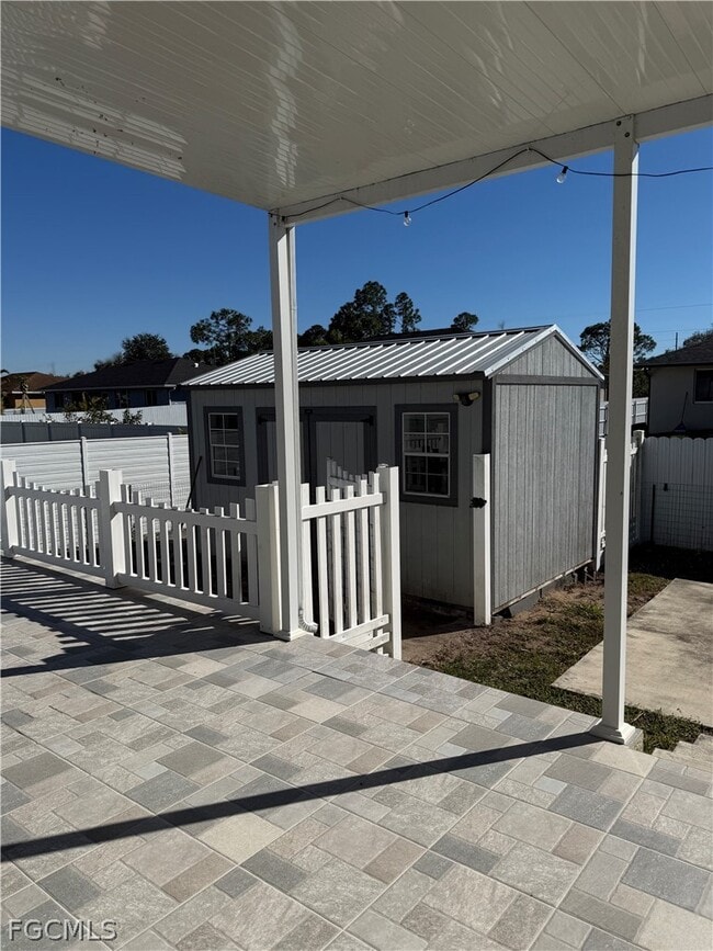 Building Photo - 3013 4th St W