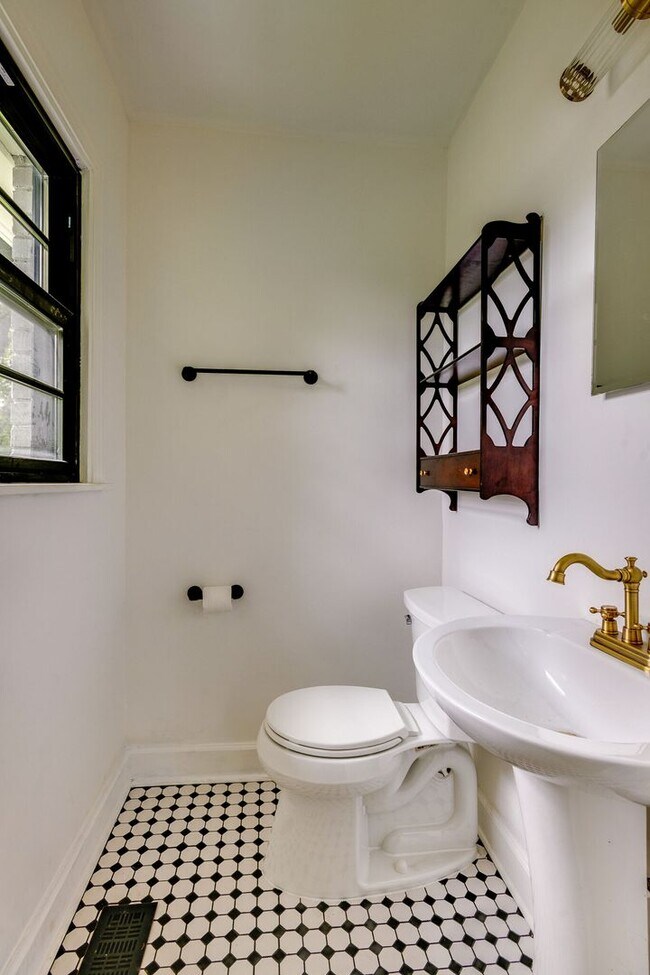 Building Photo - Renovated Mid-Century Modern Ranch in the ...