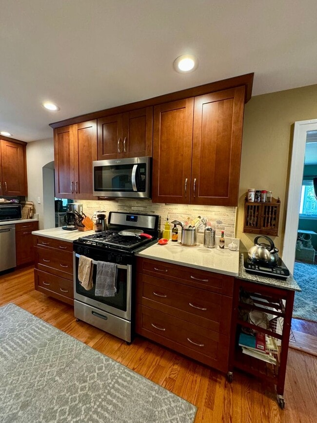 Building Photo - Single Family Home for Rent