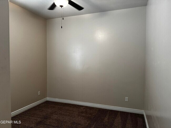Building Photo - 12357 Desert Dove Ave