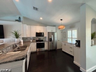 Building Photo - 4104 SW 15th Ave