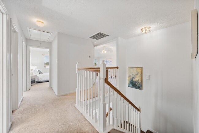 Building Photo - 6518 Portuguese Bend Dr
