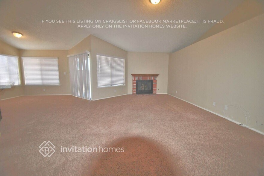 Building Photo - 4601 Vitrina Ln