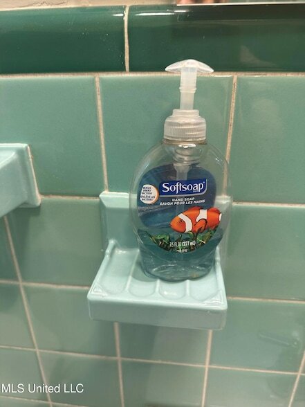 Building Photo - 3564 Cowan Pl