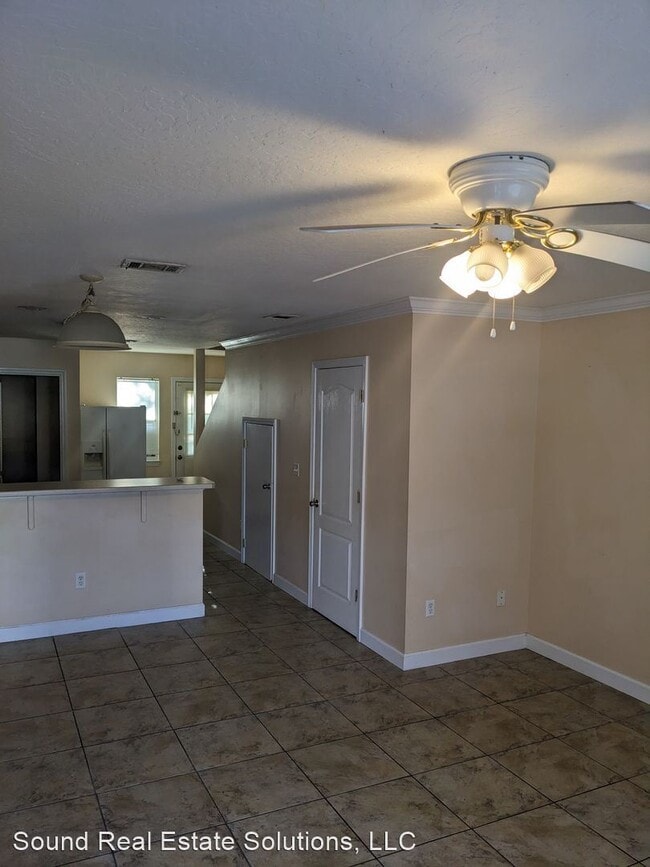 Building Photo - 2 br, 1.5 bath House - 1808 Shaylin Court