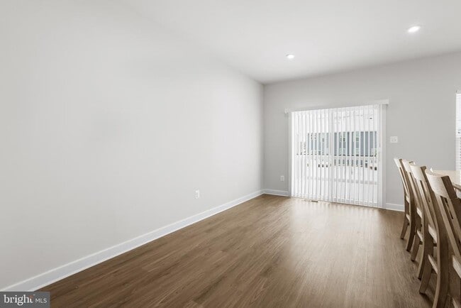 Building Photo - 148 Fletcher Cir