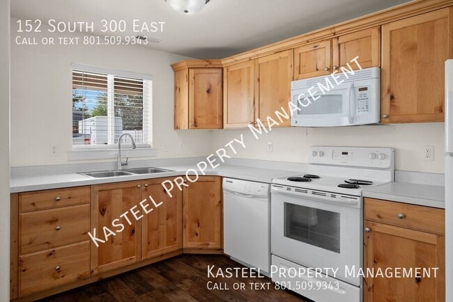 Building Photo - 152 S 300 E