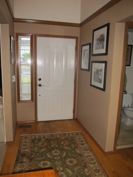 Building Photo - 12490 SW North Dakota St