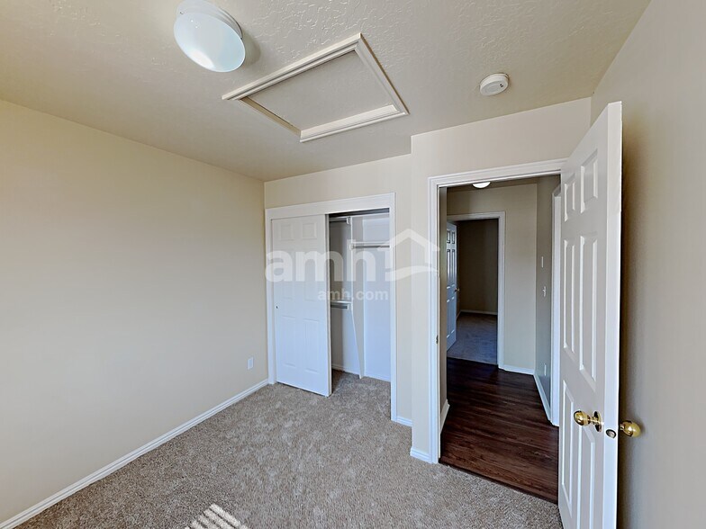 Building Photo - 125 S 150 W