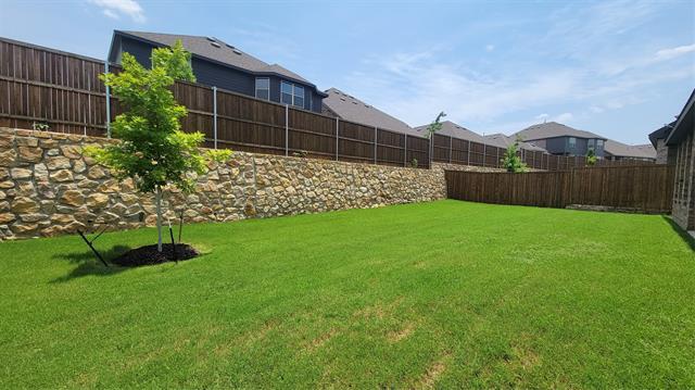 Building Photo - 8901 Cattle Herd Dr
