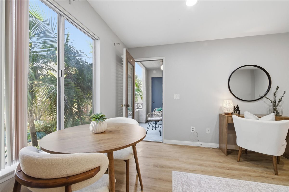 Building Photo - 3440 Lebon Dr