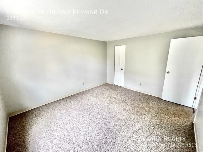 Building Photo - 230 Oak Manor Dr