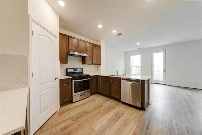 Building Photo - 23415 Stahl Creeks Ln