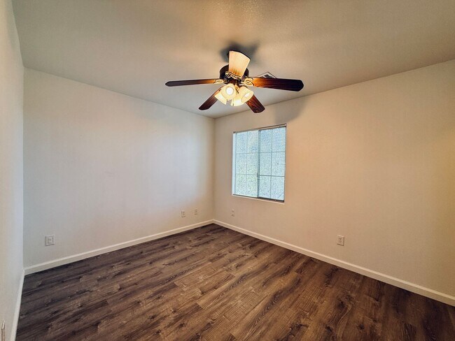 Building Photo - Gated Community Home in Centennial Hills!