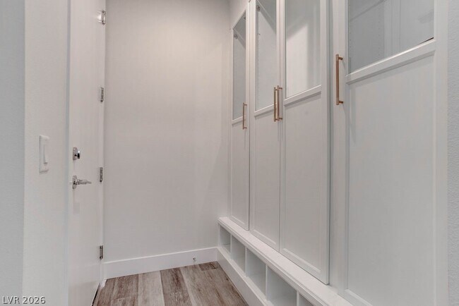 Building Photo - 12735 Coastline Shadow St