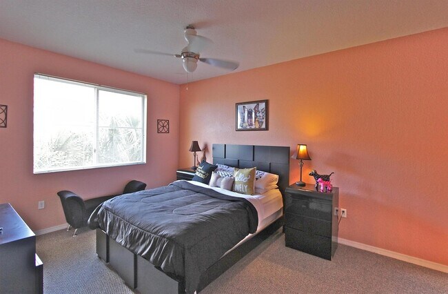 Building Photo - 11033 Legacy Blvd