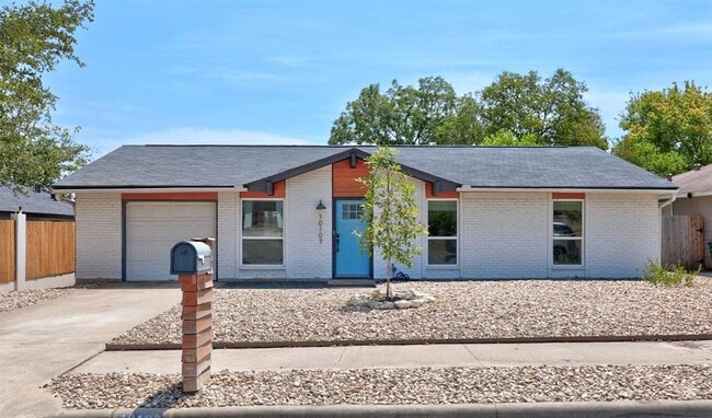 Building Photo - 10107 Floyd Dr