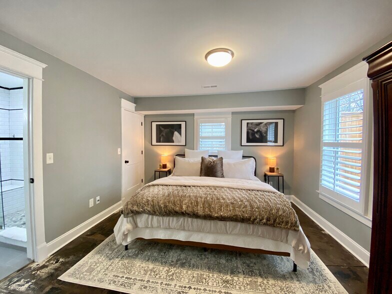 Building Photo - 854 Moreland Ave SE