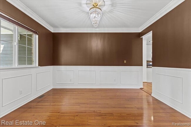 Building Photo - 2475 Horace St