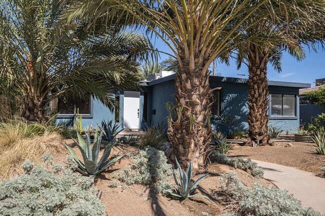 Building Photo - 44828 Rubidoux St