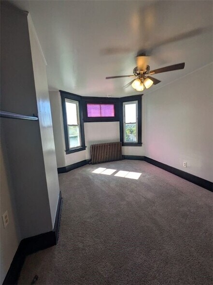 Building Photo - 1818 Westmont Ave