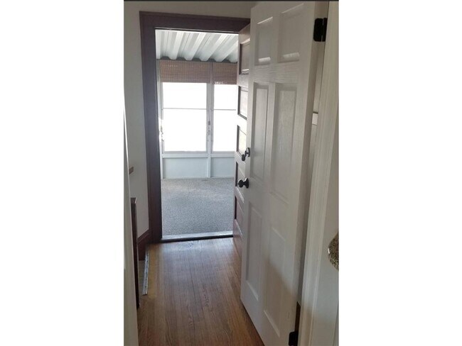 Building Photo - 4840 Upton Ave S